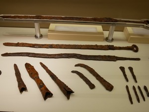 蛇行剣（全州博物館・金城里古墳） (1)