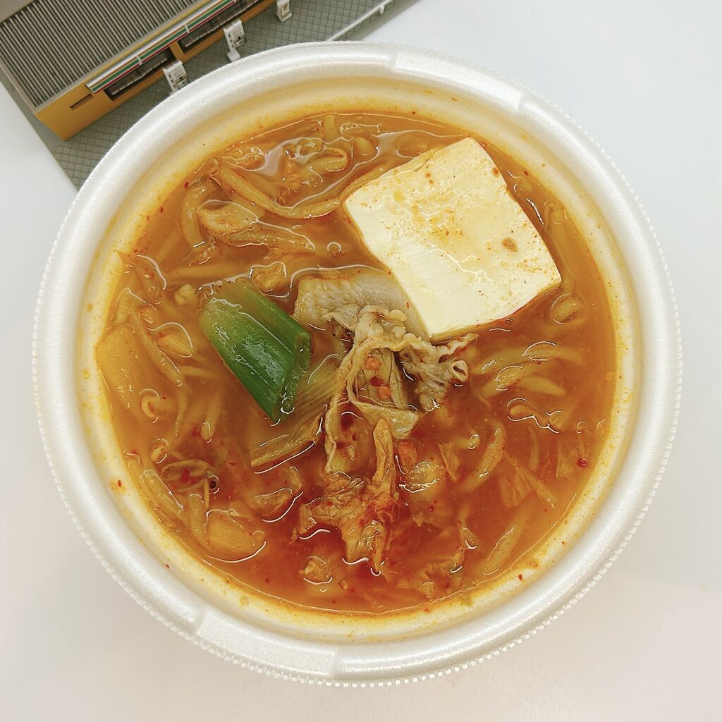 1048レビュー目/89点】セブンイレブンの『キムチ鍋』が2024年ver.に