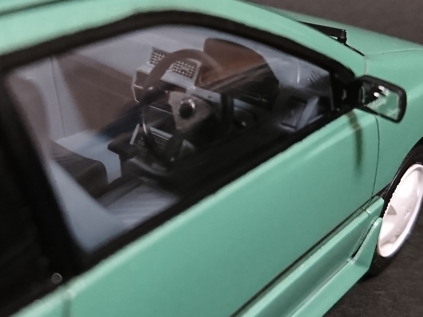 フジミ ダイハツ リーザ L100 エアロ仕様 豆魂ドライヴ S 新館