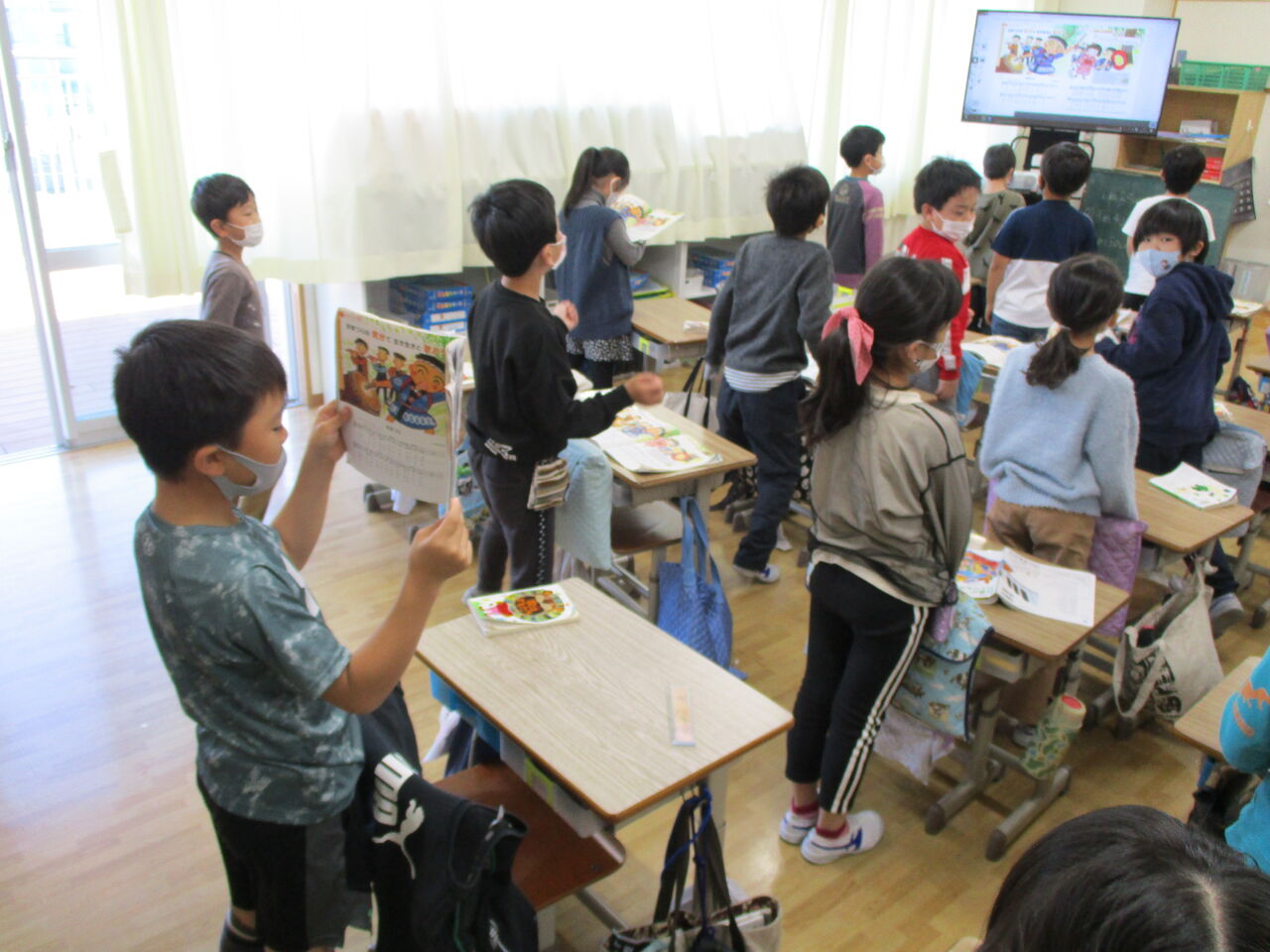 1 2年 音楽 本木小学校 お知らせ 1 2年 音楽 本木小学校 お知らせ