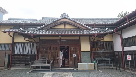 08