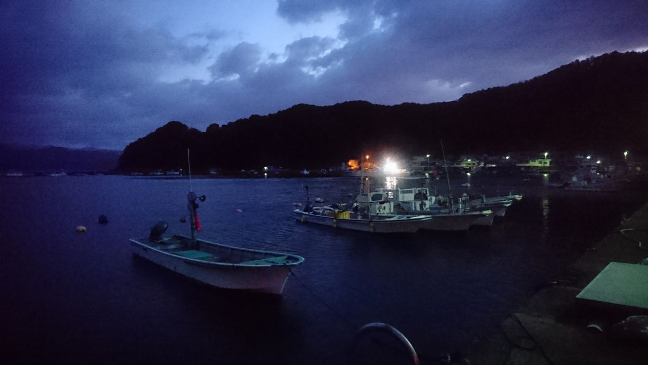 はじめての いかだ釣り へ 三重県北牟婁郡紀北町 また り日記 名古屋発バイク釣 りんぐ リトルカブとnc７００xでのツーリングまとめ