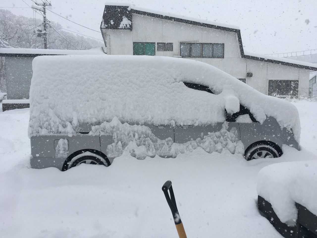 とうとう大雪が来ました こんな時に限ってユキオスのエンジンが始動しない Diy実践日記