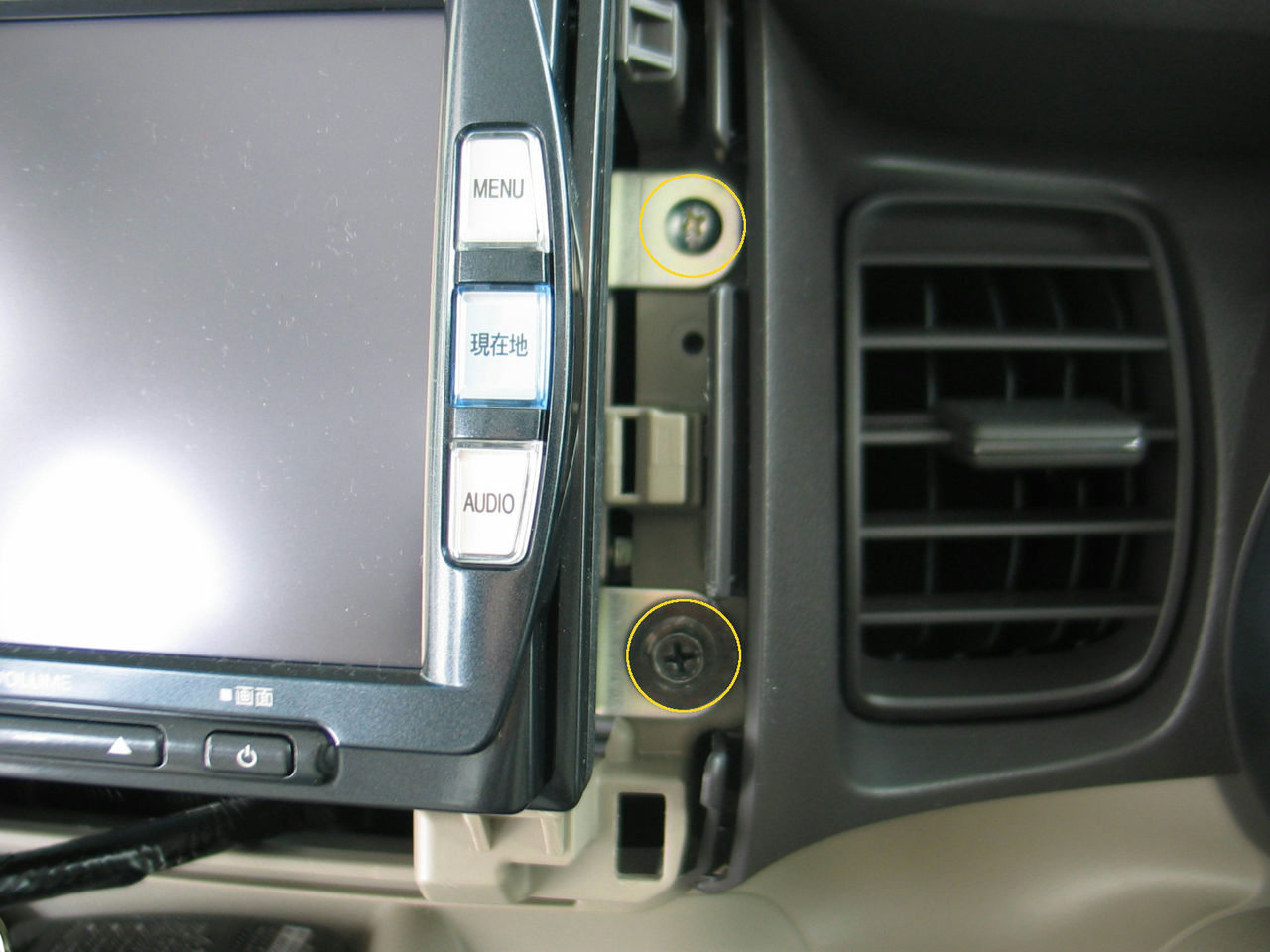 ホンダ純正VXM-122VFi/CD・DVD・SD・フルセグ・Bluetooth/地図2015年