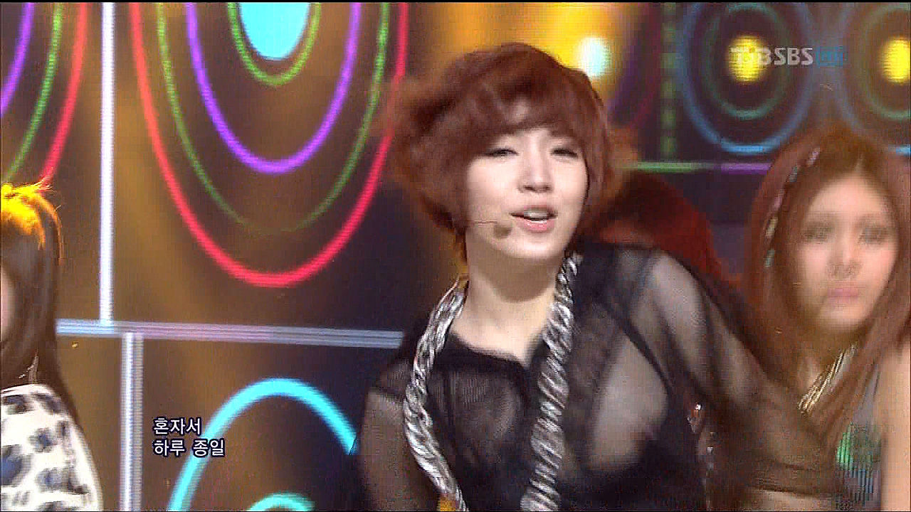 韓流女子アイドルグループ ティアラのメンバーがチクビ ポロリ 芸能スクープ画像 5枚 : 芸能スクープ画像!!!