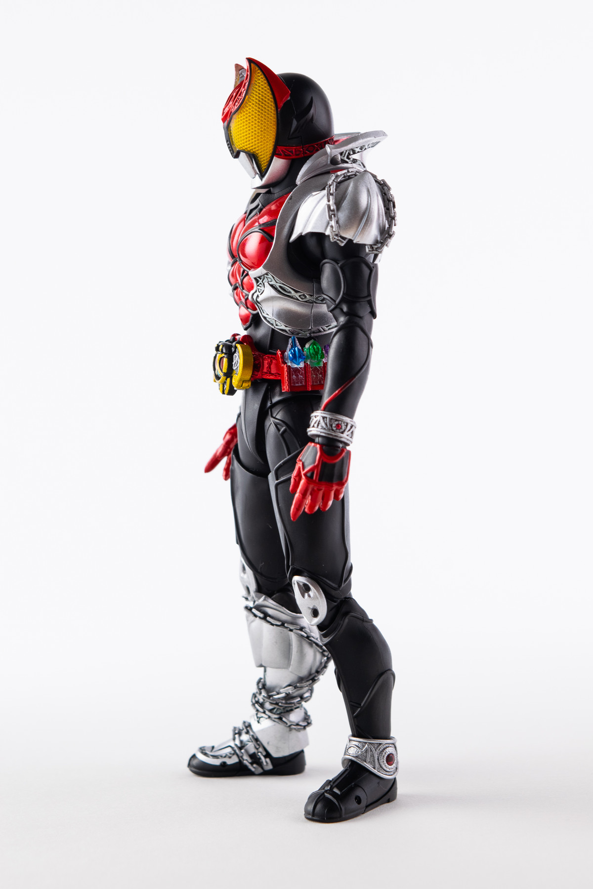 S H Figuarts 真骨彫製法 仮面ライダーキバ レビュー ホビーエンドルフィン R S H Figuarts 真骨彫製法 仮面ライダーキバ レビュー ホビーエンドルフィン R