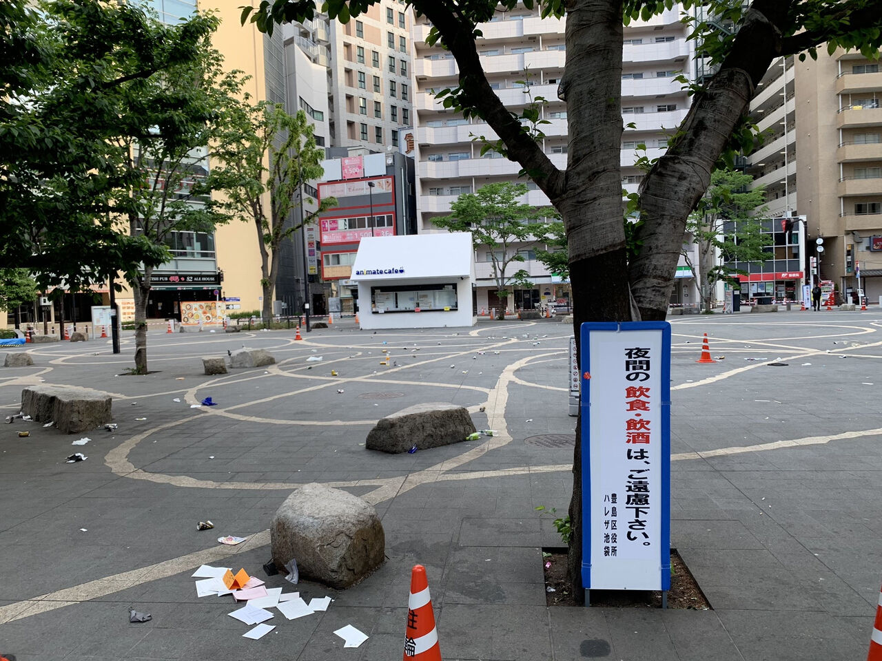 【悲報】東京、酒飲みのせいでもう無茶苦茶に……