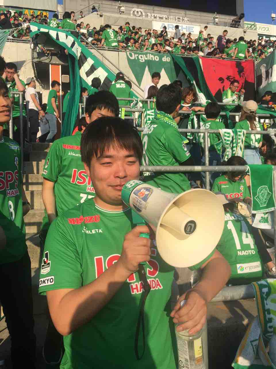 18 A大宮 Time Waits For No One 18 A大宮 Time Waits For No One