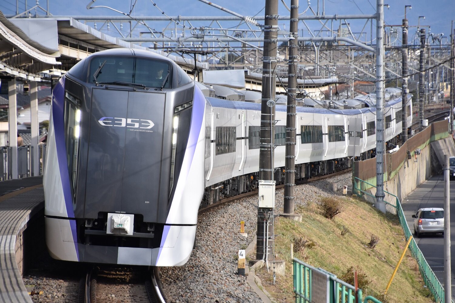 53系量産先行車で見られた 2灯 36号の自由席
