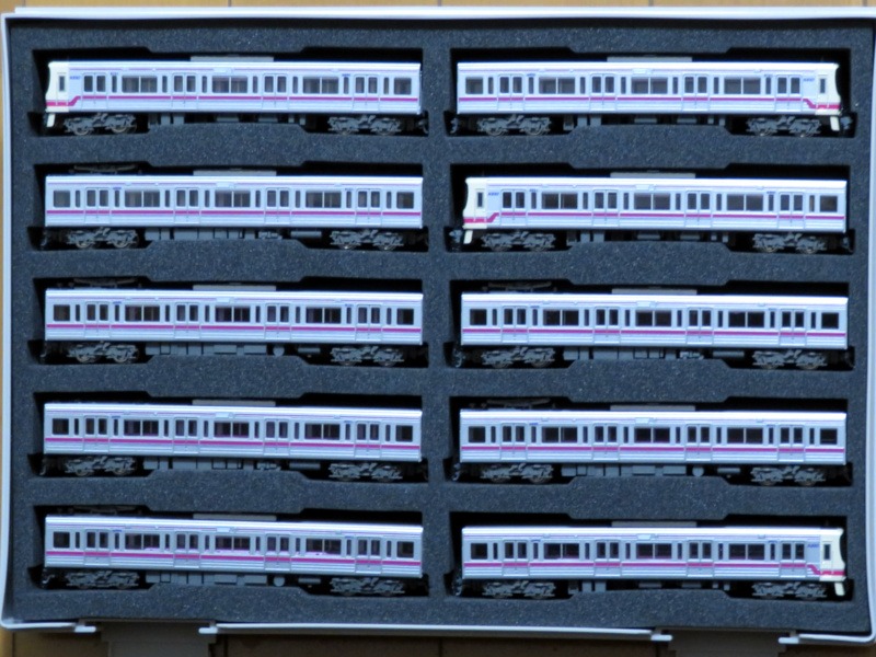 Nゲージ GM 京王8000系 塗装済 キット自己組立6両 Amazon | グリーン