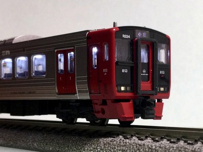 KATO` - KATO 10-813 813系 室内灯組込済 KATO 813系200番台にグランライトを入れる - Interlocking's blog