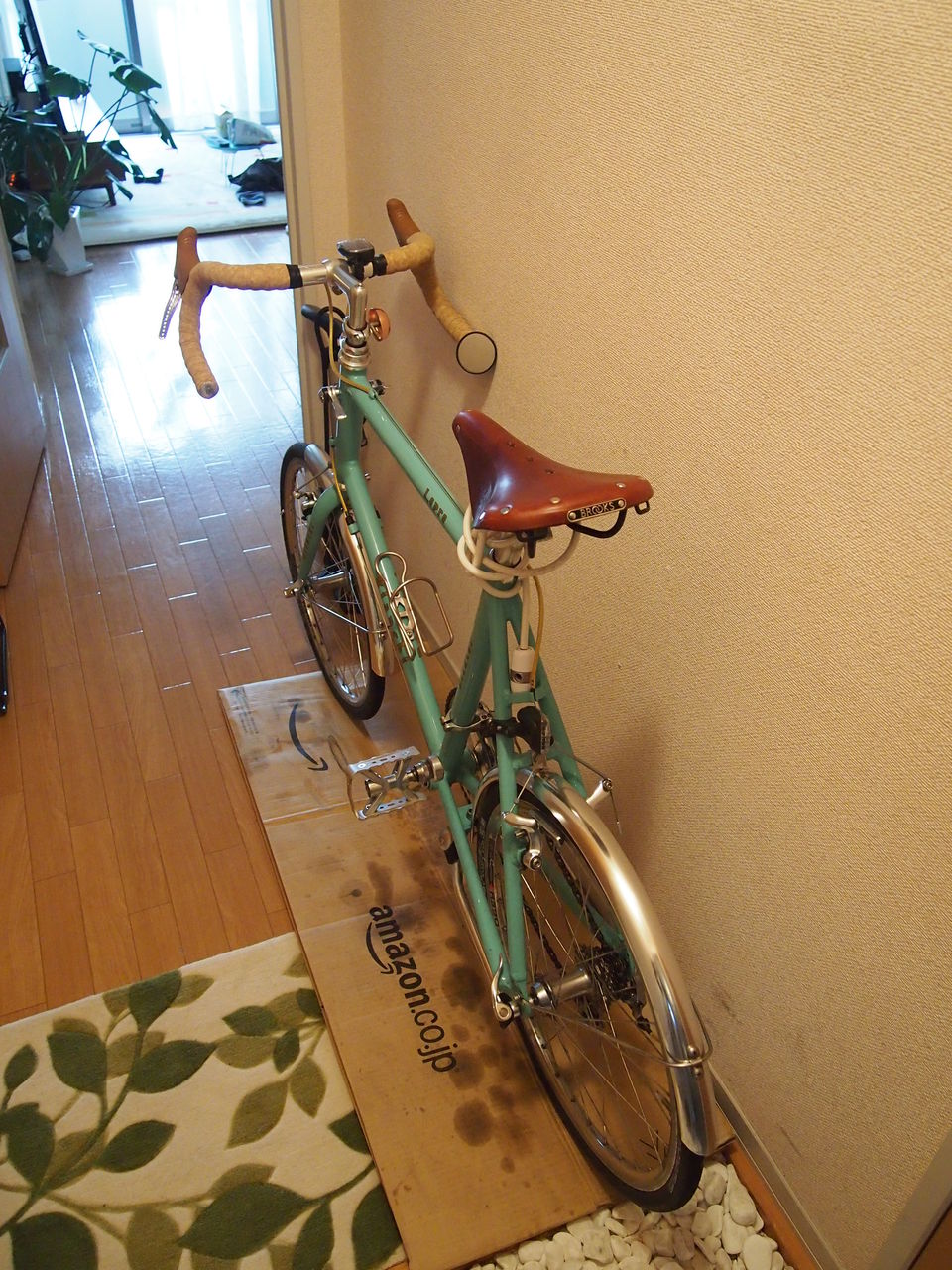 悶々日記 自転車の置き方 力の限りぶんぶぶｰん