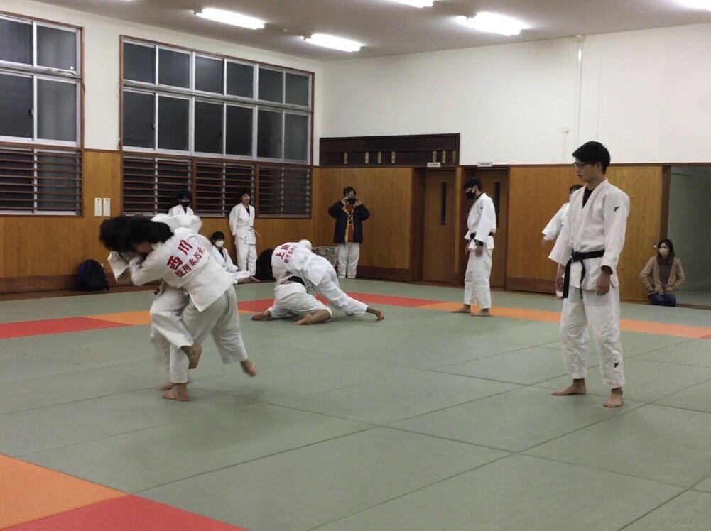 道場内試合1226 その参 おすすめ動画 長瀬選手の足技 全柔連公認指導者資格更新講習会の実施について 駿河柔心会 道場主のつぶやき