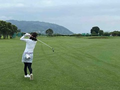 3649C551-7151-4DCE-A937-150B7F7996BF