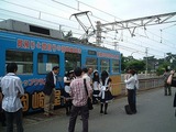 【メイドオフ】電車をバックにチェキ大会