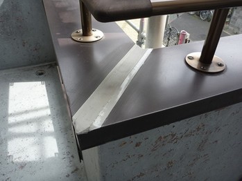 ベランダ笠木継目,ブリッジシール3 完了