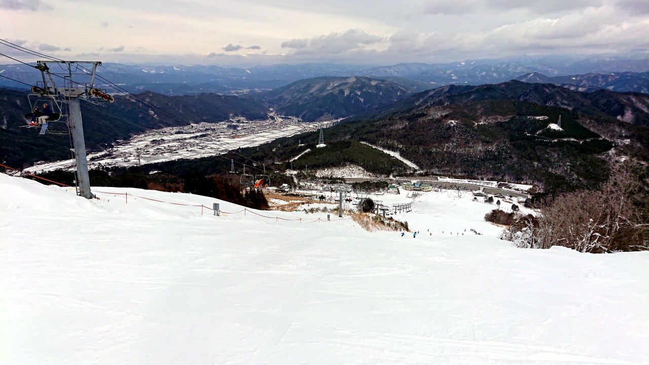 モンデウス 飛騨 位 山 スノー パーク