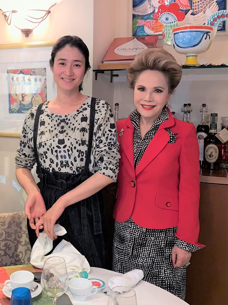 芸能 小雪とデヴィ夫人のスッピン美人2ショットwww トレンド ニュース速砲 芸能 小雪とデヴィ夫人のスッピン美人2ショットwww トレンド ニュース速砲