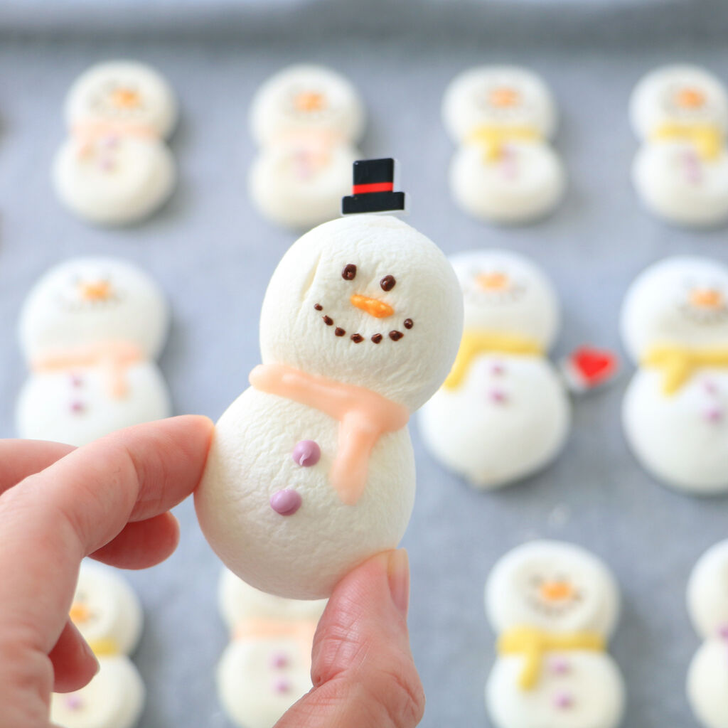 めちゃくちゃカンタン！かわいすぎるマシュマロ雪だるま⛄口の中で
