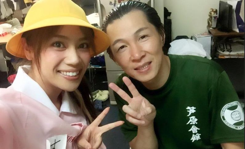 水玉れっぷう隊アキ 吉本新喜劇 さんのサイン色紙 芦原奈良道場 香芝広陵 深江橋 京田辺 夕陽丘道場に行こう