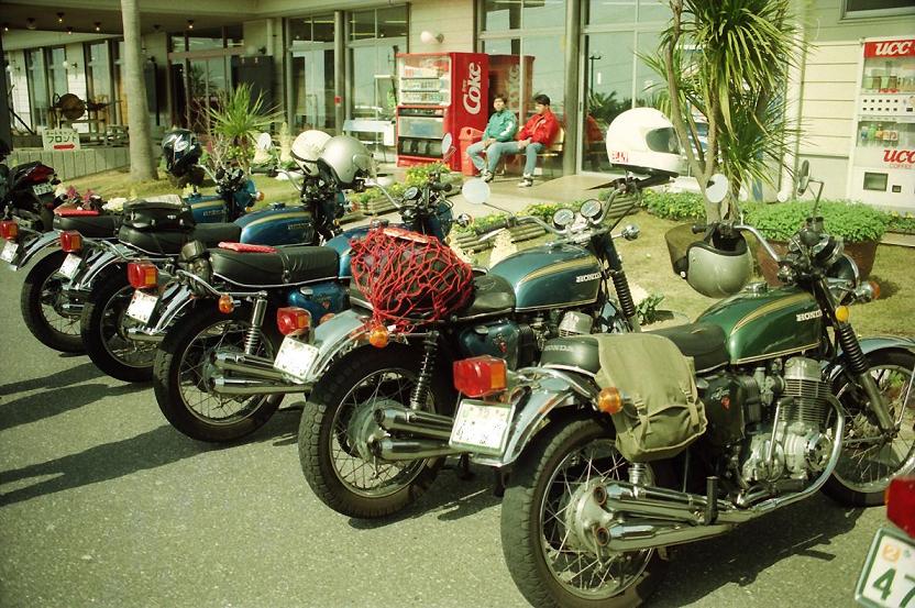 謎の色 CB750 : sabiyama600のblog 謎の色 CB750 : sabiyama600のblog