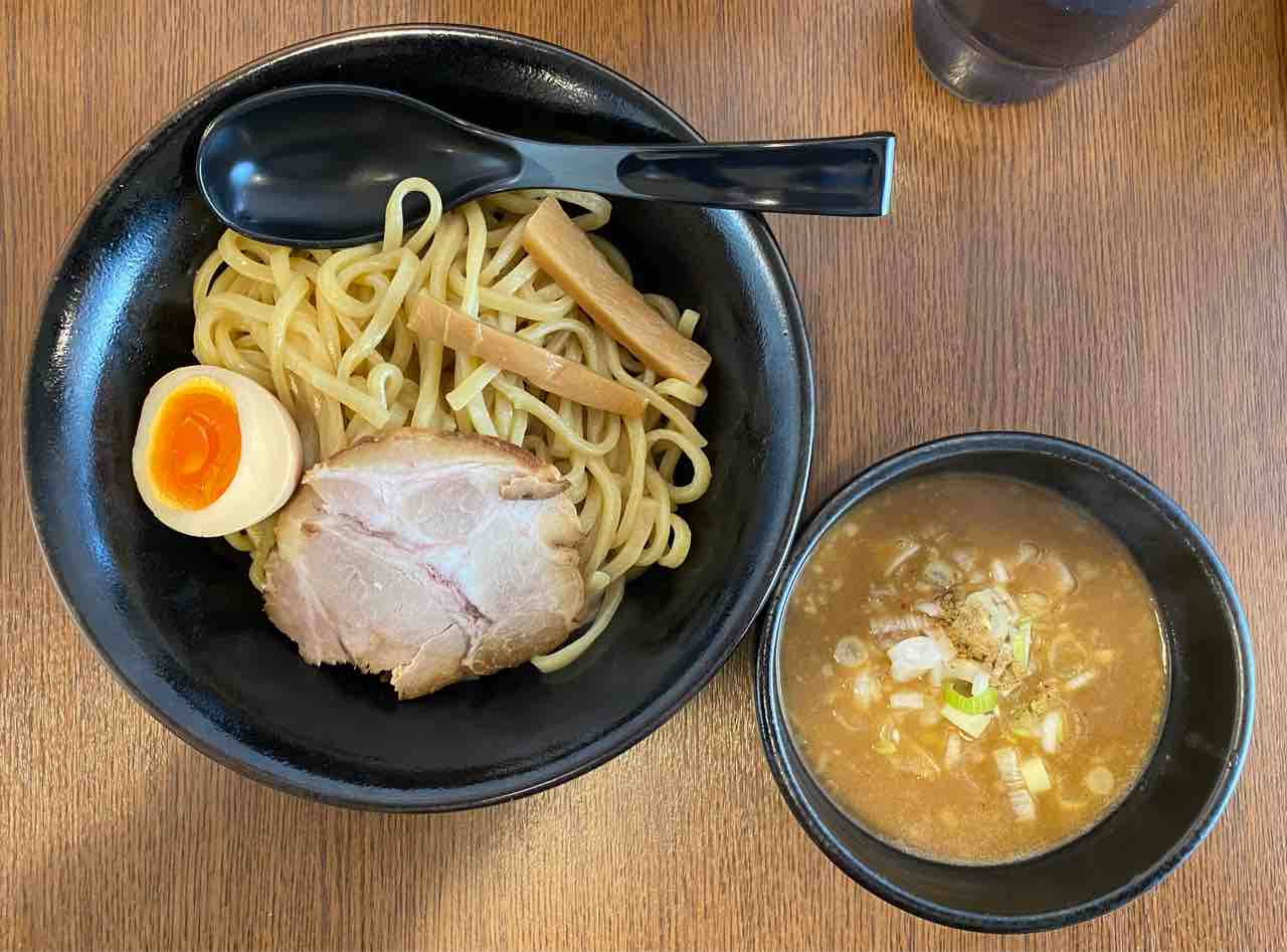 横浜家系ラーメン 星家 岩本町駅 撮り記 食い記 横浜家系ラーメン 星家 岩本町駅 撮り記 食い記