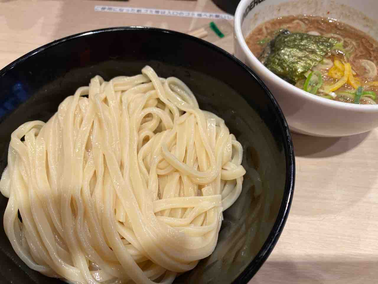 アンダーグラウンド ラーメン 頑者 コクーンシティ店 さいたま新都心駅 撮り記 食い記