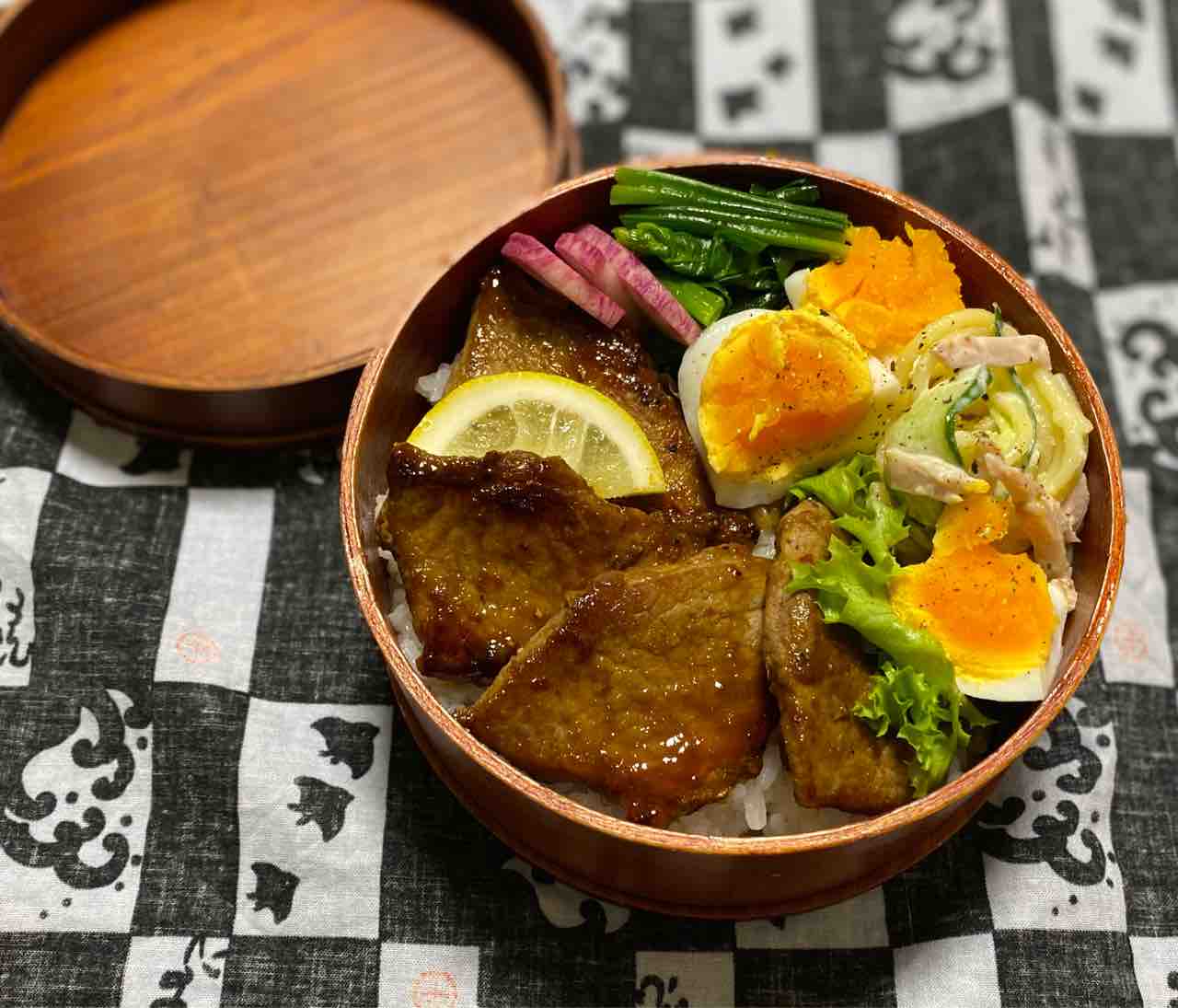 健 美 食 随苑 神田駅 撮り記 食い記 健 美 食 随苑 神田駅 撮り記 食い記