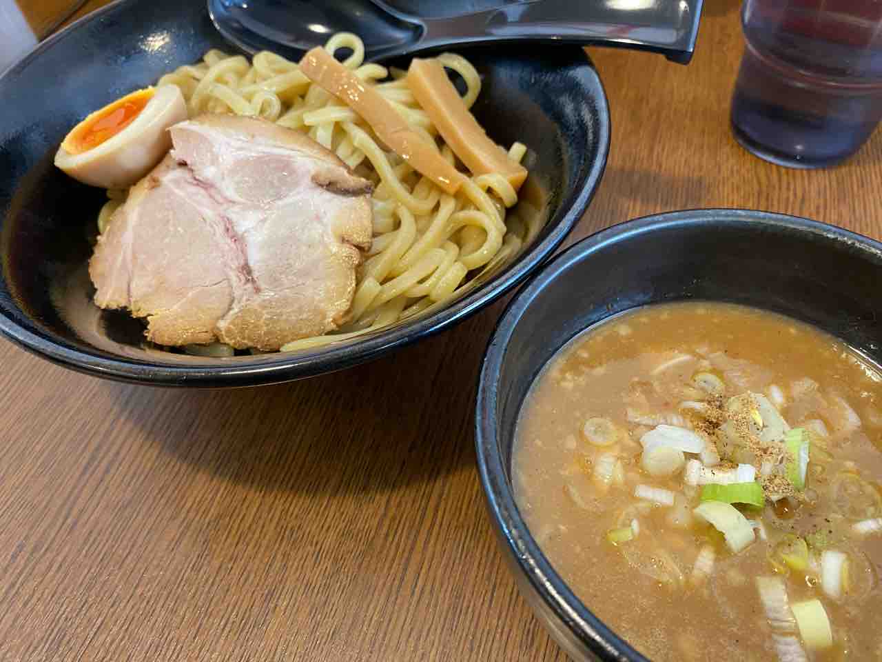 横浜家系ラーメン 星家 岩本町駅 撮り記 食い記 横浜家系ラーメン 星家 岩本町駅 撮り記 食い記