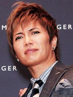 「GACKTは私の妻と不倫していた」夫が週刊文春で告発