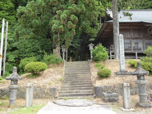 大物忌神社 （吹浦口ノ宮） ～其之弐 : くぐる鳥居は鬼ばかり