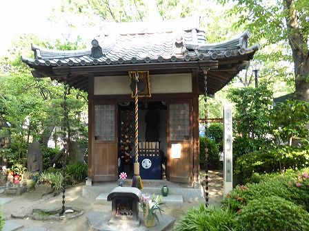 西向聖観世音菩薩 ・ 千躰子育地蔵尊 （増上寺内 ／ 港区