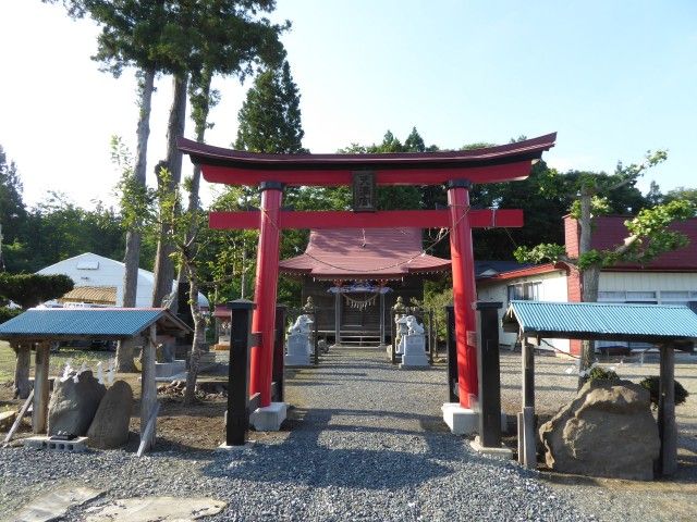 浦田天満宮 五戸町倉石 くぐる鳥居は鬼ばかり