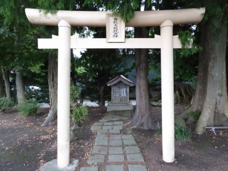 白龍大権現大神 稲蒼魂大神 十和田市深持 くぐる鳥居は鬼ばかり