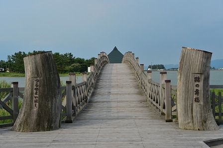 鶴の舞橋 北津軽郡鶴田町 くぐる鳥居は鬼ばかり