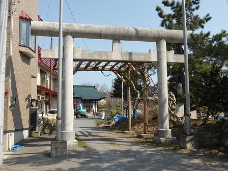 興隆大山祇神社 山神神社 五所川原市飯詰沢田 くぐる鳥居は鬼ばかり