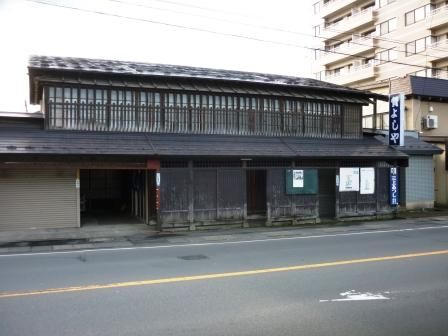松森町 楮町 弘前市 くぐる鳥居は鬼ばかり 松森町 楮町 弘前市 くぐる鳥居は鬼ばかり