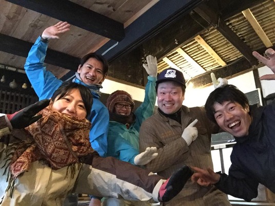 11056748_875940302462355_296467343_n