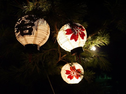 10704963_856939467652281_682707255_n