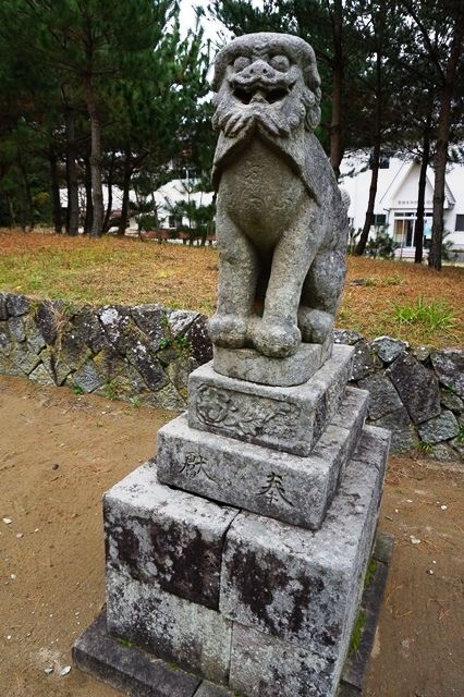 佐渡八幡宮狛犬1