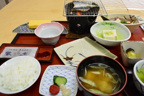 佐渡あおきや朝食