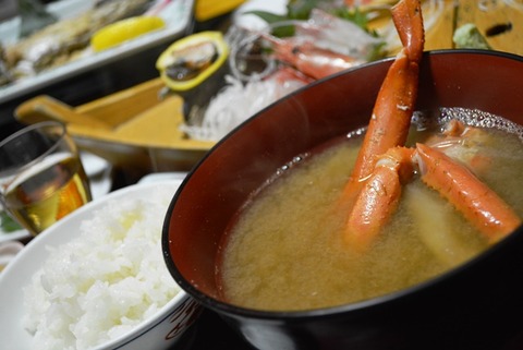 佐渡旅館吉田家ビジネスプラン夕食部屋食1