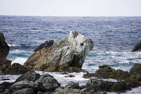 蛙岩