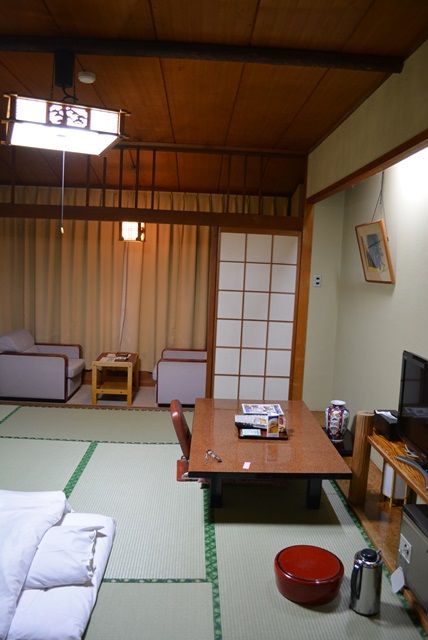 ホテルニュー桂9