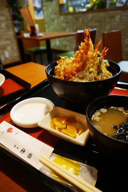 佐渡神楽海老天丼1