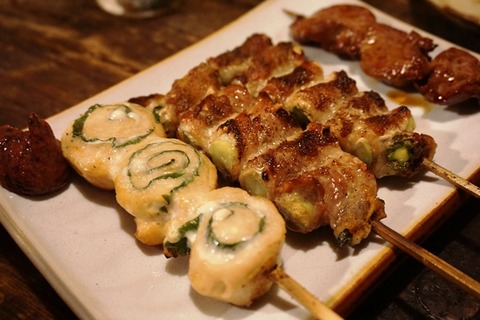 佐渡焼き鳥釜飯やじま4