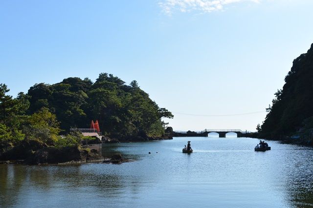 たらい舟 景勝地 矢島経島でたらい舟と周辺ジオパーク散策 佐渡旅 Sadotabi