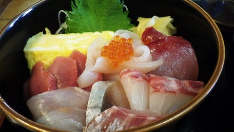 佐渡大野亀ロッジ食事処3