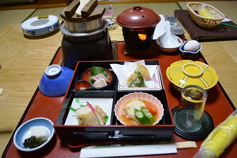 佐渡旅館万長松花堂夕食1