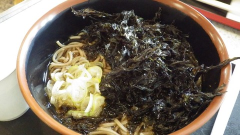 おけさ丸スナックコーナー内岩のりそば